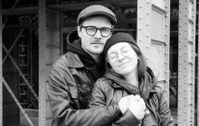 "Я флиртую": известный украинский певец честно ответил, были ли измены в отношениях с женой