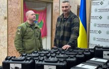 Віталій Кличко передав бійцям-прикордонникам партію безпілотників від киян