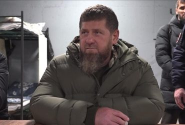 Дуже схуд і рухається повільно: журналістка розкрила правду про хворобу Кадирова