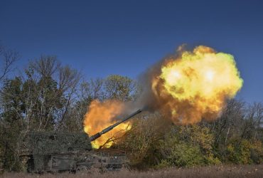 Способность РФ превзойти Украину в артиллерии на фронте значительно уменьшилась, - Sky News