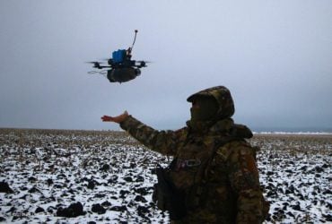 ЗСУ застосовують дрони на оптоволокні не так масово, як росіяни: боєць назвав їх мінуси