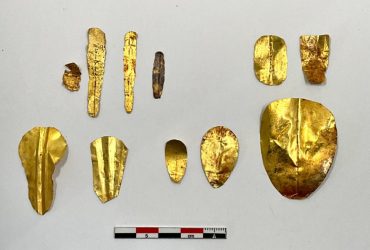 В египетской гробнице с таинственными мумиями нашли золотые языки и ногти