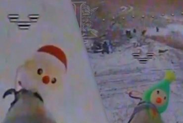 На Курщині дрони з різдвяними прикрасами влаштували полювання за військовими КНДР (відео)