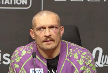 Сумасшедший человек: Усик ответил на упреки Фьюри о рождественском подарке от судей