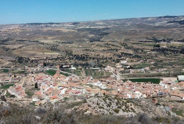 Может исчезнуть без туристов: названа красивая деревня в Испании с достопримечательностями