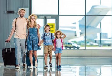 Батьки-мандрівники поділилися секретами комфортного відпочинку з дітьми