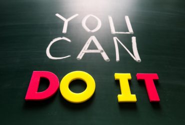 Психолог розповів, як самостійно підвищити впевненість у собі