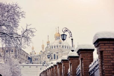 8 грудня: церковне свято сьогодні, що вважається поганою прикметою дня і обіцяє бідність