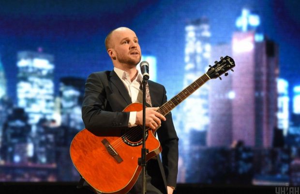 Зірка "Кварталу" одружився та вперше показався на публіці зі своєю обраницею (фото)