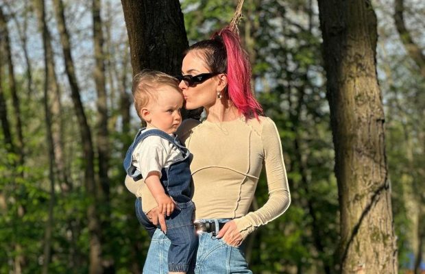 Син MamaRika не в захваті від понеділків: співачка показала кумедну реакцію малюка