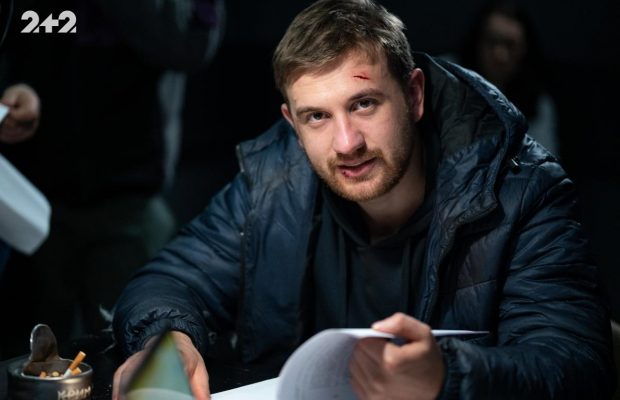 "На російських блокпостах нас обшукували під дулами автоматів", - актор Іван Жилюк