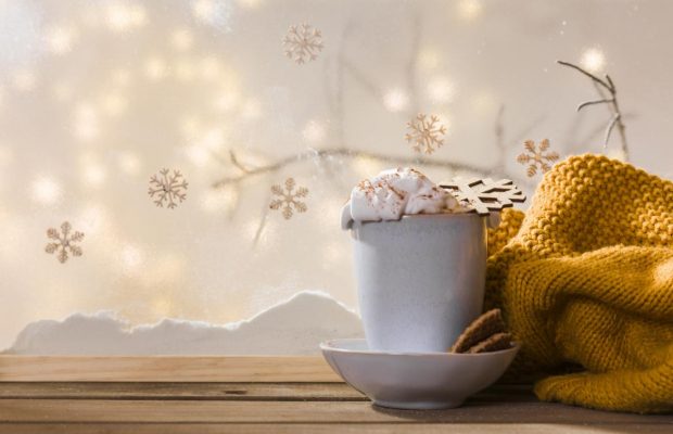 Кого поздравлять с именинами 4 декабря: значение имени, красивые открытки, пожелания