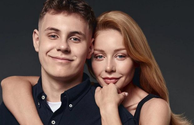 "Термінатор": Тіна Кароль показала нові фото з сином у військовій формі