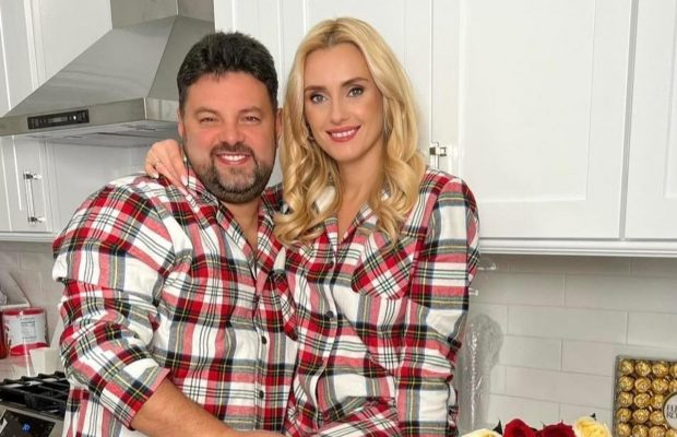"Такі милі": Федишин здивувала мережу фотографіями з чоловіком у парних піжамах