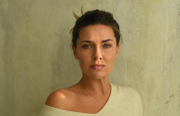 Відома українська акторка розповіла про заробітки під час війни: "Ситуація складна"