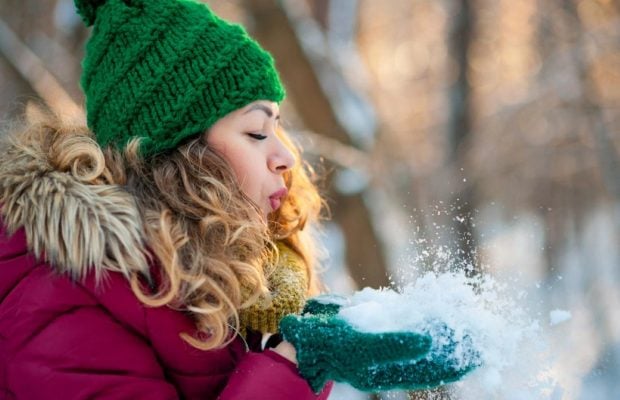 Сьогодні День ангела Ірини: зворушливі привітання та листівки для іменинниці