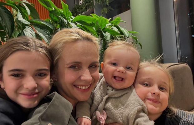 Лілія Ребрик розповіла про стосунки з доньками після народження третьої дитини