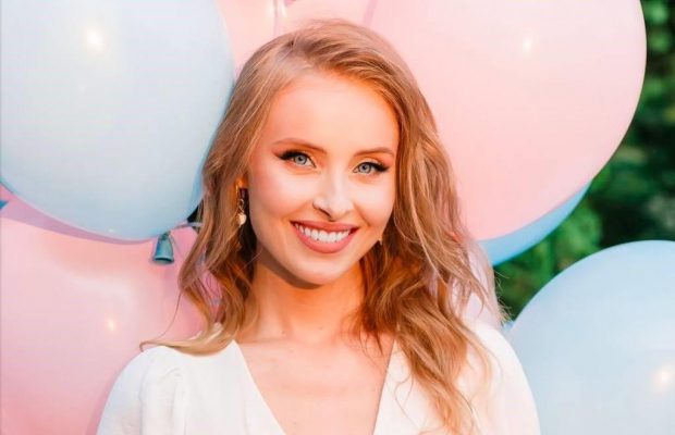 Зірка "Кріпосної" показала, як її старший син познайомився з новонародженою сестрою (фото)