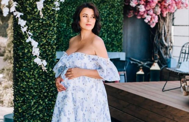 "Справжнє щастя": Ліза Глінська стала мамою (фото)