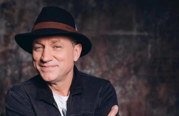 Стало відомо, куди зник ведучий "Лото-Забави" Анатолій Гнатюк