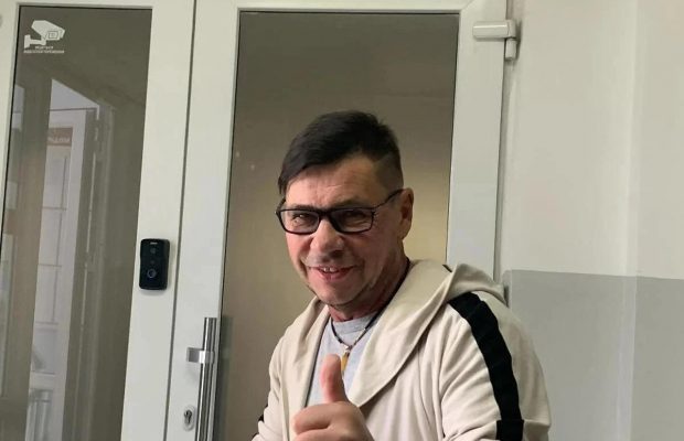 Зірки української музики привітали Лесика з Різдвом після зупинки серця