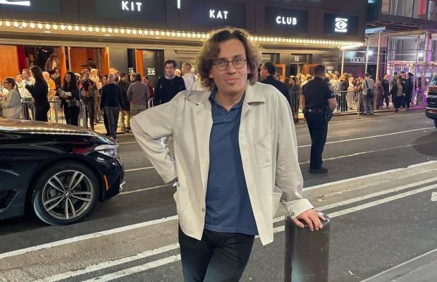 Максим Галкін привітав шанувальників зі святом та заговорив українською