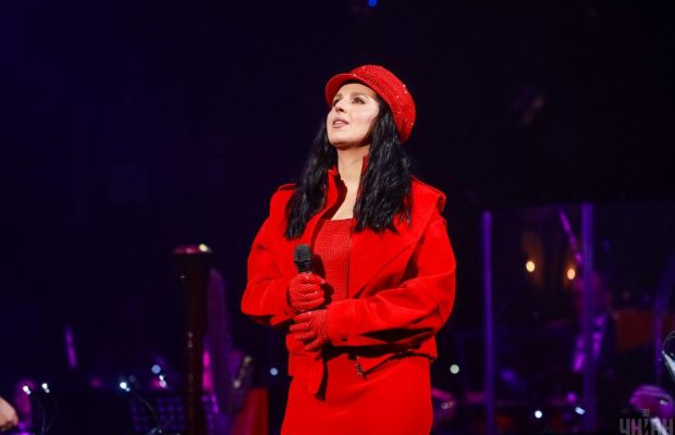 Джамала упала со сцены и травмировалась: в каком состоянии певица