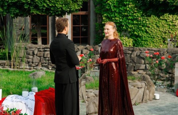 "Удивление": финалистка "Холостяка" Анастасия рассказала, как отреагировала на выбор Терена