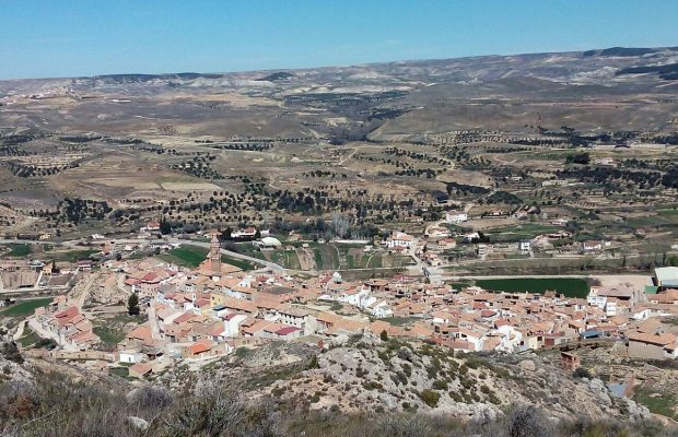 Може зникнути без туристів: названо мальовниче село в Іспанії з визначними пам'ятками