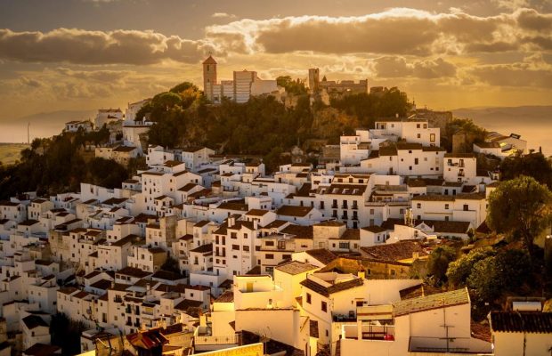 "Колиска Андалусії": названо місто в Іспанії, що славиться приголомшливими пейзажами