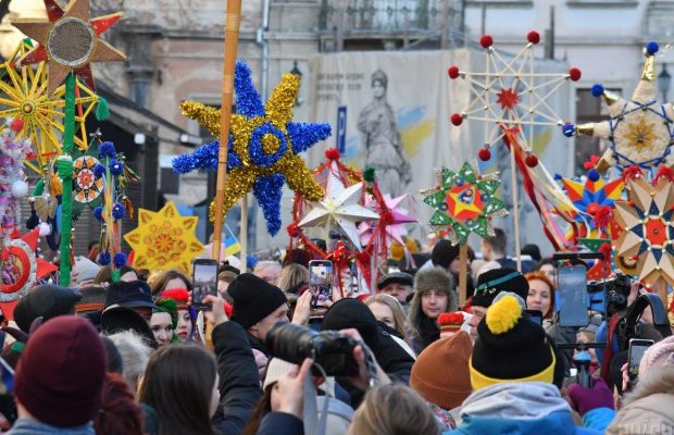 У Львові після дворічної перерви провели традиційну ходу звіздарів (фоторепортаж)