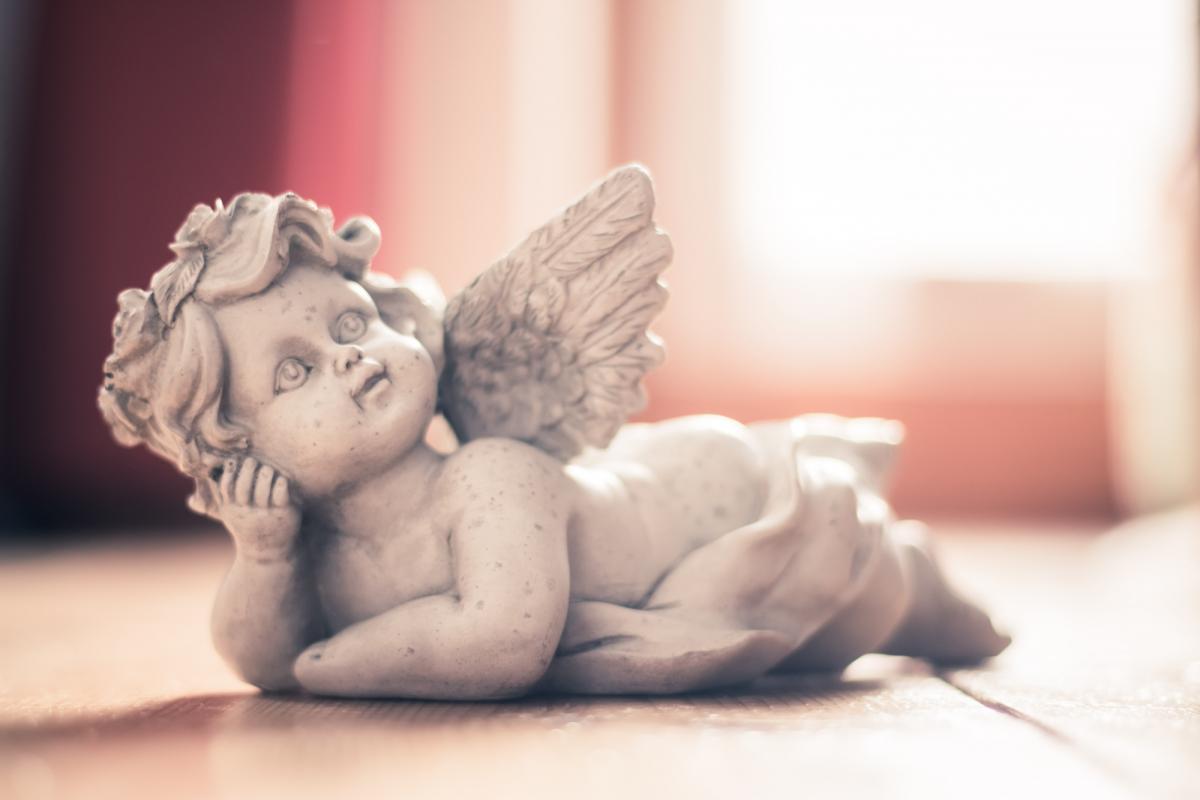 День ангела є у кожної людини / фото ua.depositphotos.com День ангела є у кожної людини / фото ua.depositphotos.com