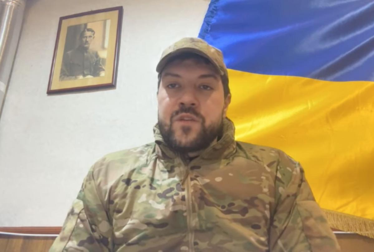 Кудряшов розповів про застосування наземних роботизованих комплексів на фронті / кадр з відео Кудряшов розповів про застосування наземних роботизованих комплексів на фронті / кадр з відео