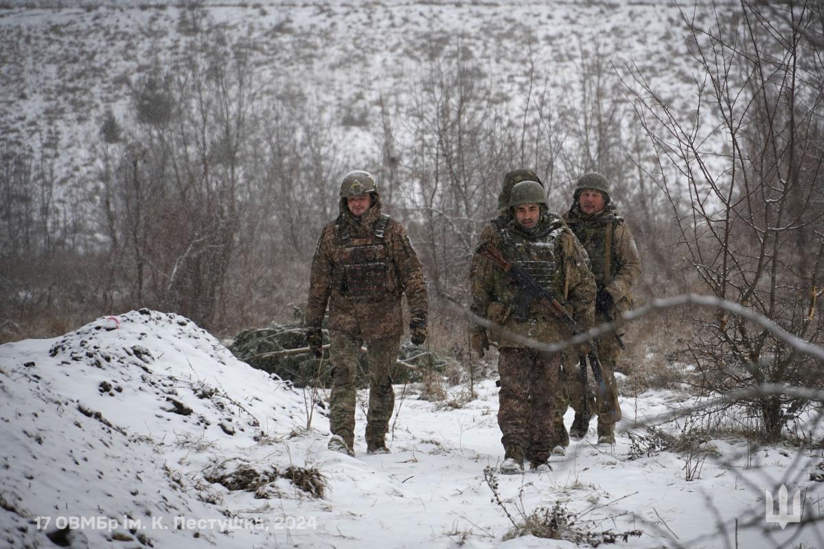 Выход украинских военных из Торецка уже идет в днях, - эксперт