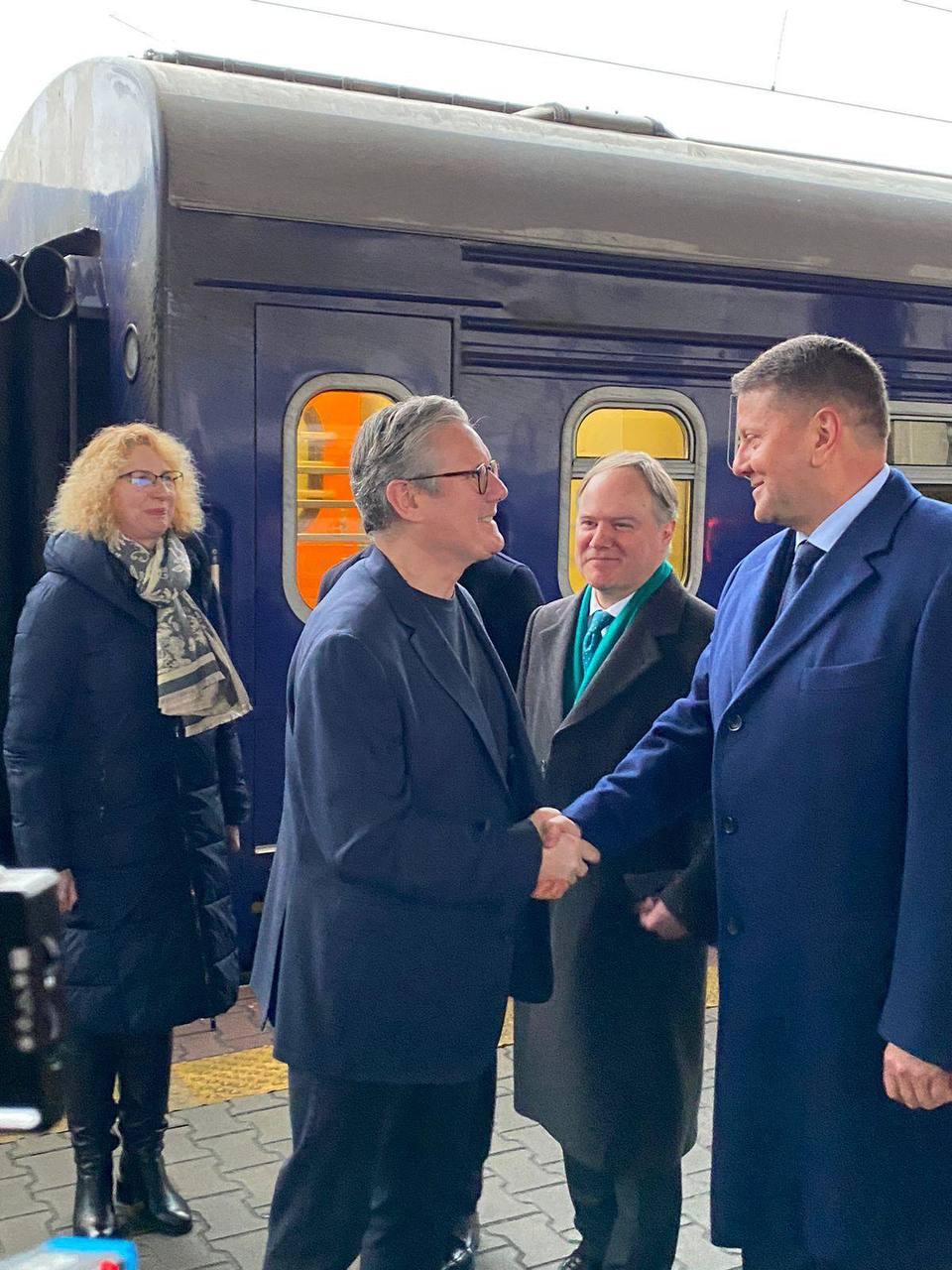 Кір Стармер у Києві / фото - телеграм Валерія Залужного Кір Стармер у Києві / фото - телеграм Валерія Залужного