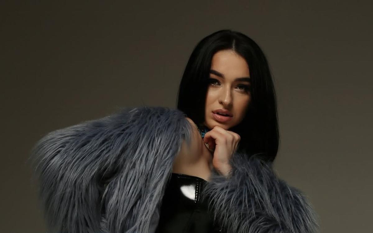 FIЇNKA відповіла, чи знає, хто міг поширити чутки про плагіат / скріншот Instagram FIЇNKA відповіла, чи знає, хто міг поширити чутки про плагіат / скріншот Instagram