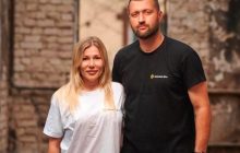 Алена Омаргалиева после слухов о разводе показала новое фото с мужем-военным