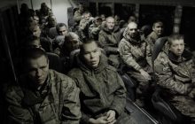 Бойцы "Азова" взяли в плен более 20 оккупантов на Торецком направлении (видео)