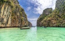 Более 100 туристов на одного жителя: названо самое переполненное место в мире