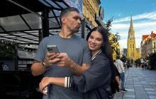 Жена Александра Усика растрогала фото с мужем и поздравила его с праздником: "Люблю"