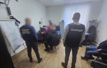 Выписали вознаграждения тем, кто не воевал: чиновники присвоили 13 миллионов гривен