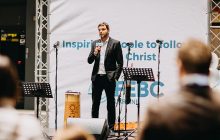 Духовність та медіа: засновник "Радіо М" Едуард Куриленко про віру, людей та технології