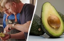 Люди часто делают это неправильно: Гордон Рамзи объяснил, как нарезать авокадо (видео)