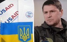 Подоляк ответил, возобновят ли США финансирование гуманитарных проектов в Украине