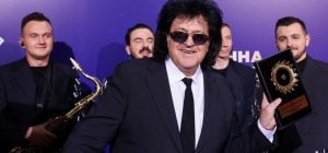 Иво Бобул поразил новым видом: певец еще сильнее похудел и поседел (фото)