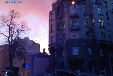 Удар Росії по Києву: кількість загиблих зросла (фото, відео)