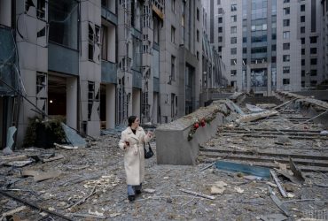 Все меньше украинцев готовы терпеть войну столько, сколько потребуется, - опрос