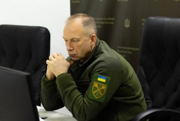 Росія готує активні наступи на Покровському та Запорізькому напрямках, - Сирський