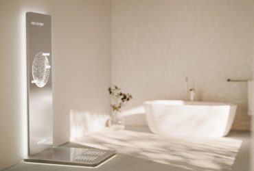 Гаджет дня: розумне дзеркало, яке мотивує і дає поради по здоров'ю (фото)