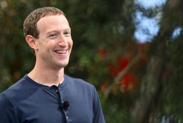 Марк Цукерберг раскритиковал Apple за паразитирование на наследии Стива Джобса